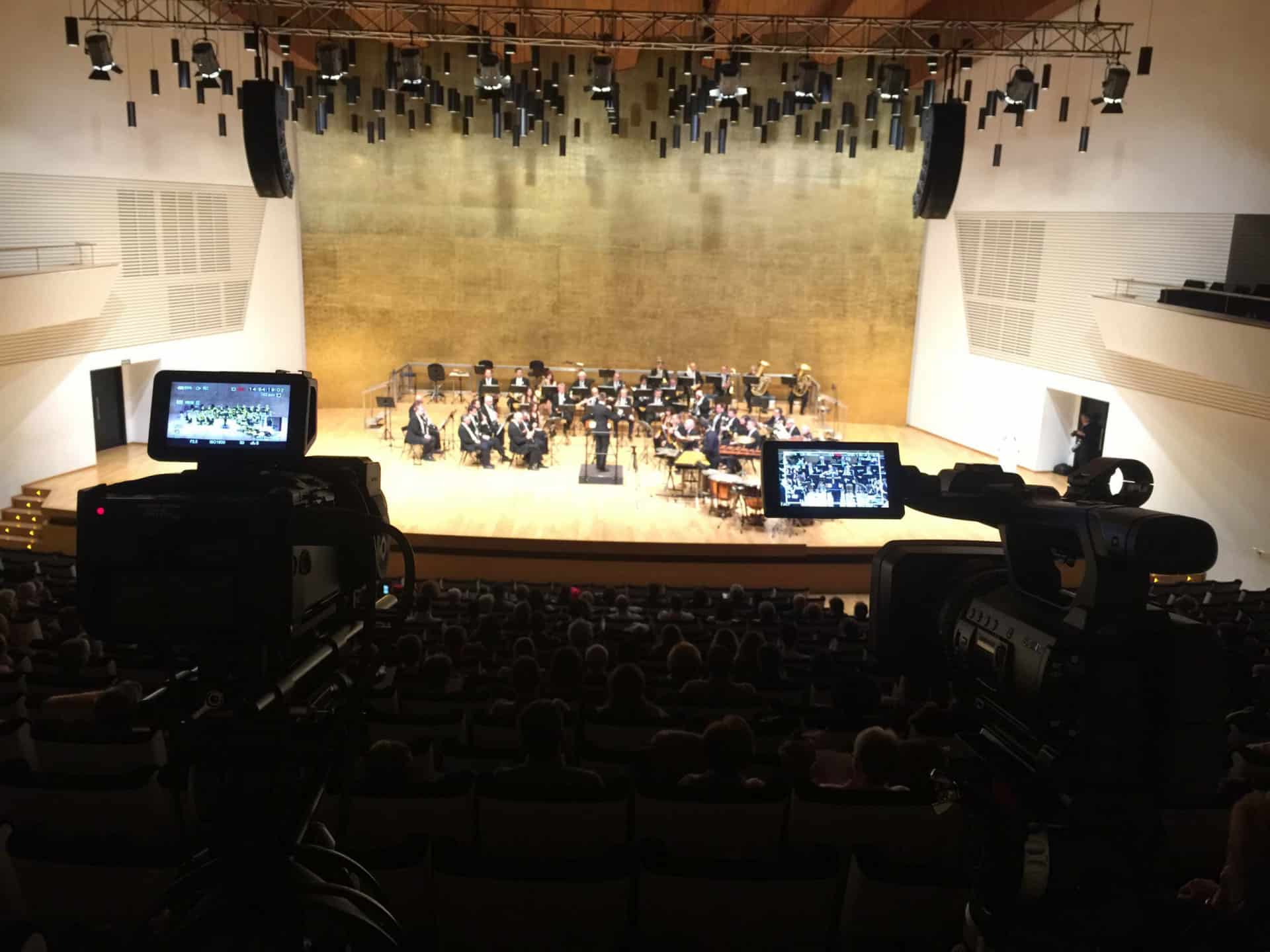 Productora Audiovisual de Alicante encargada de la Grabación de conciertos multicámara en Full HD. Equipo de microfonía de gran calidad.